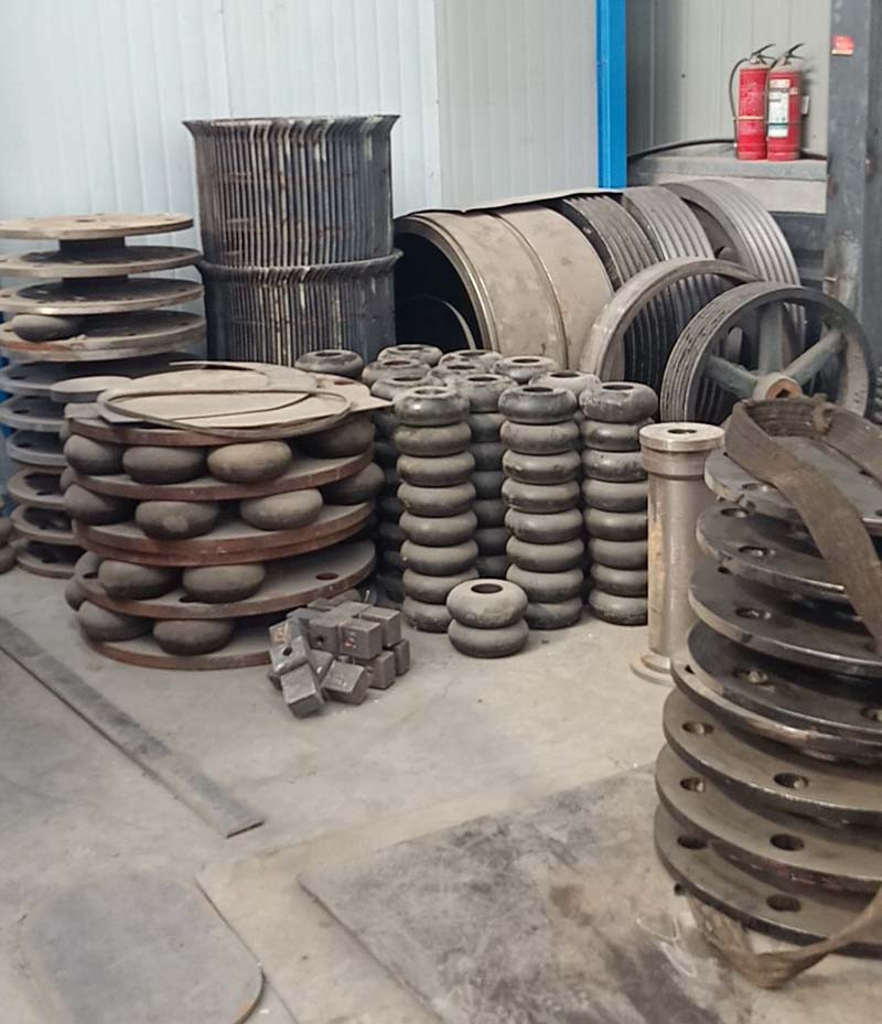 产地货源脆性物料微细加工设备 白云石叶腊石中速磨粉机