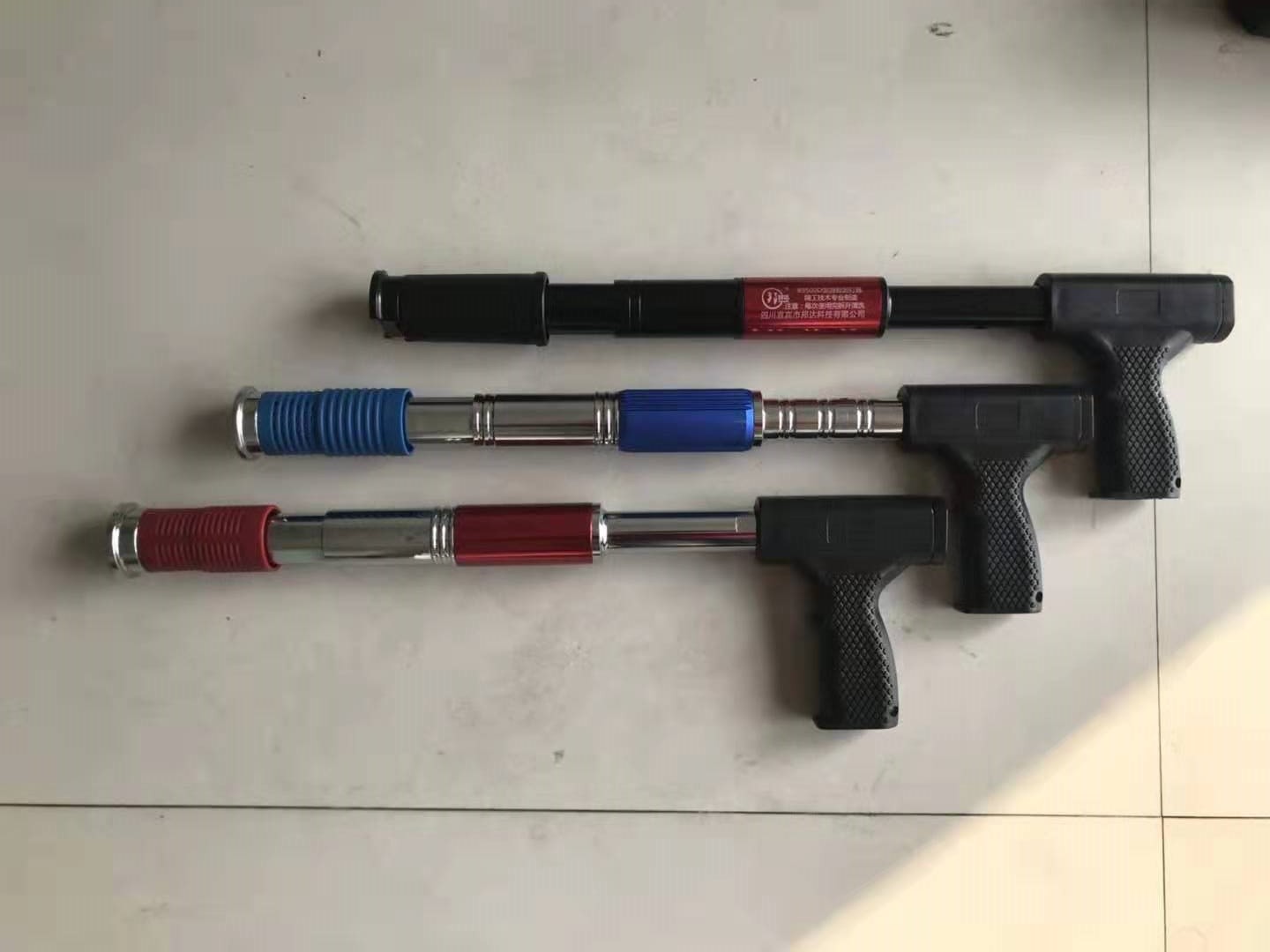 集成吊顶_厂家直销 吊顶神器 射钉枪 消音不锈钢射钉器 集成吊顶 - 阿里巴巴