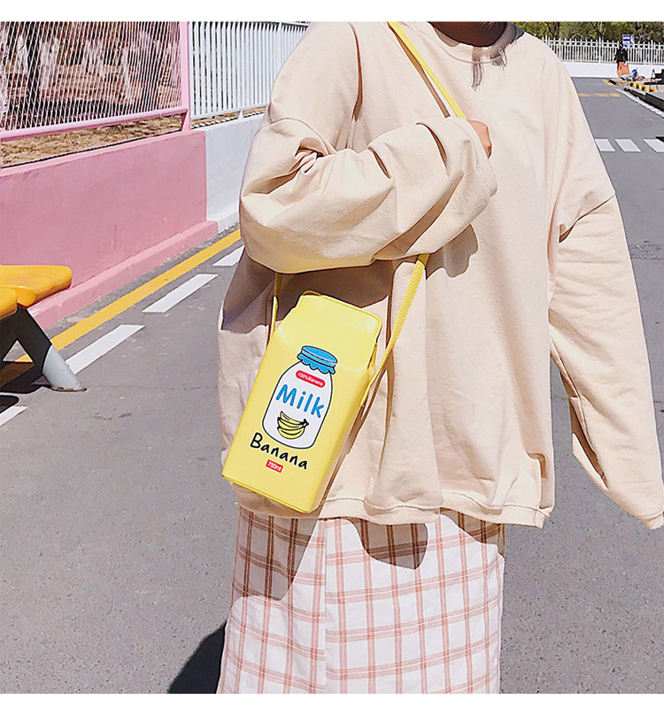 397g Weight Polyester Lining Material Magnetic Buckle Closure Type Single Shoulder Strap Strap Type Square Bag Bags Type Casual, Daily Occasion Pu Leather Material Fruit Pattern All Seasons Season Women'S Gender Cute Style Square Shape Orange, Rose Red Color Small Size Women's Small Pu Leather Square Bag Shoulder Bag 30