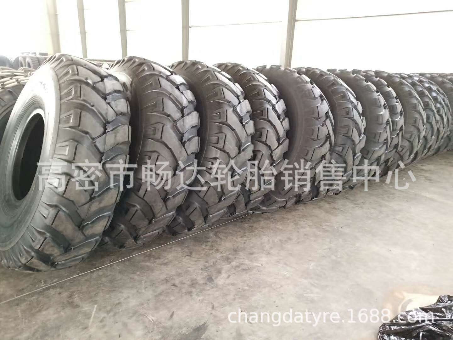 销售18.00-24各种压路机轮胎 各种工程机械轮胎