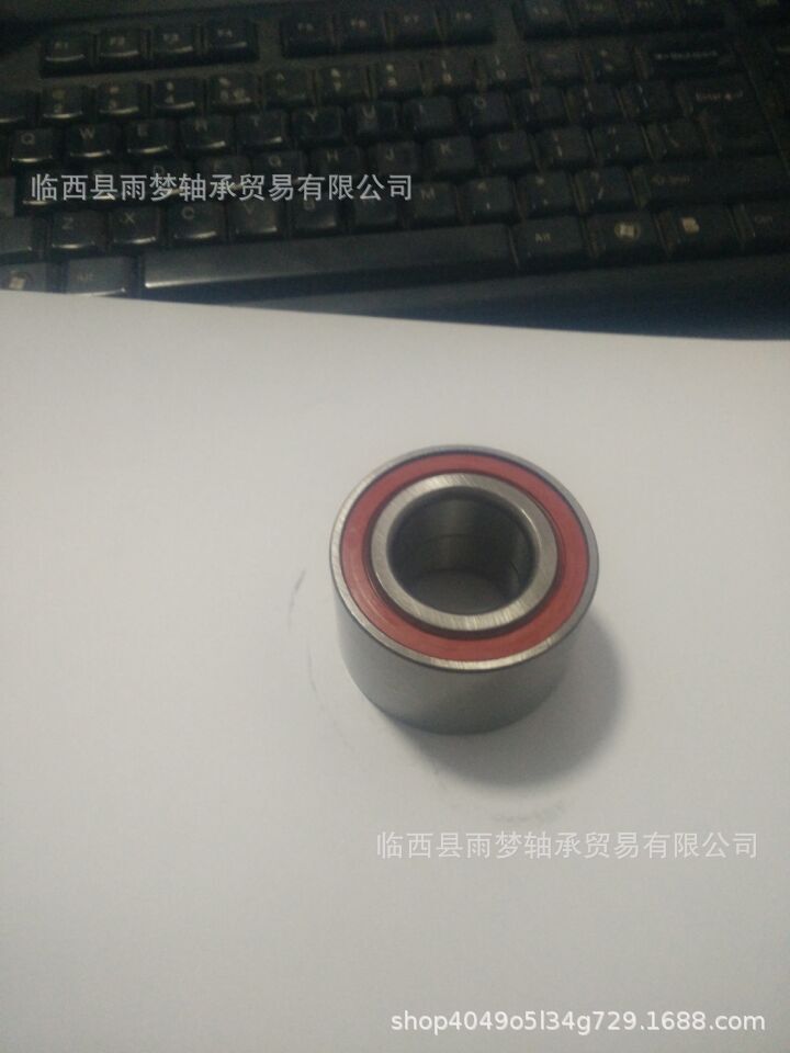3060003702