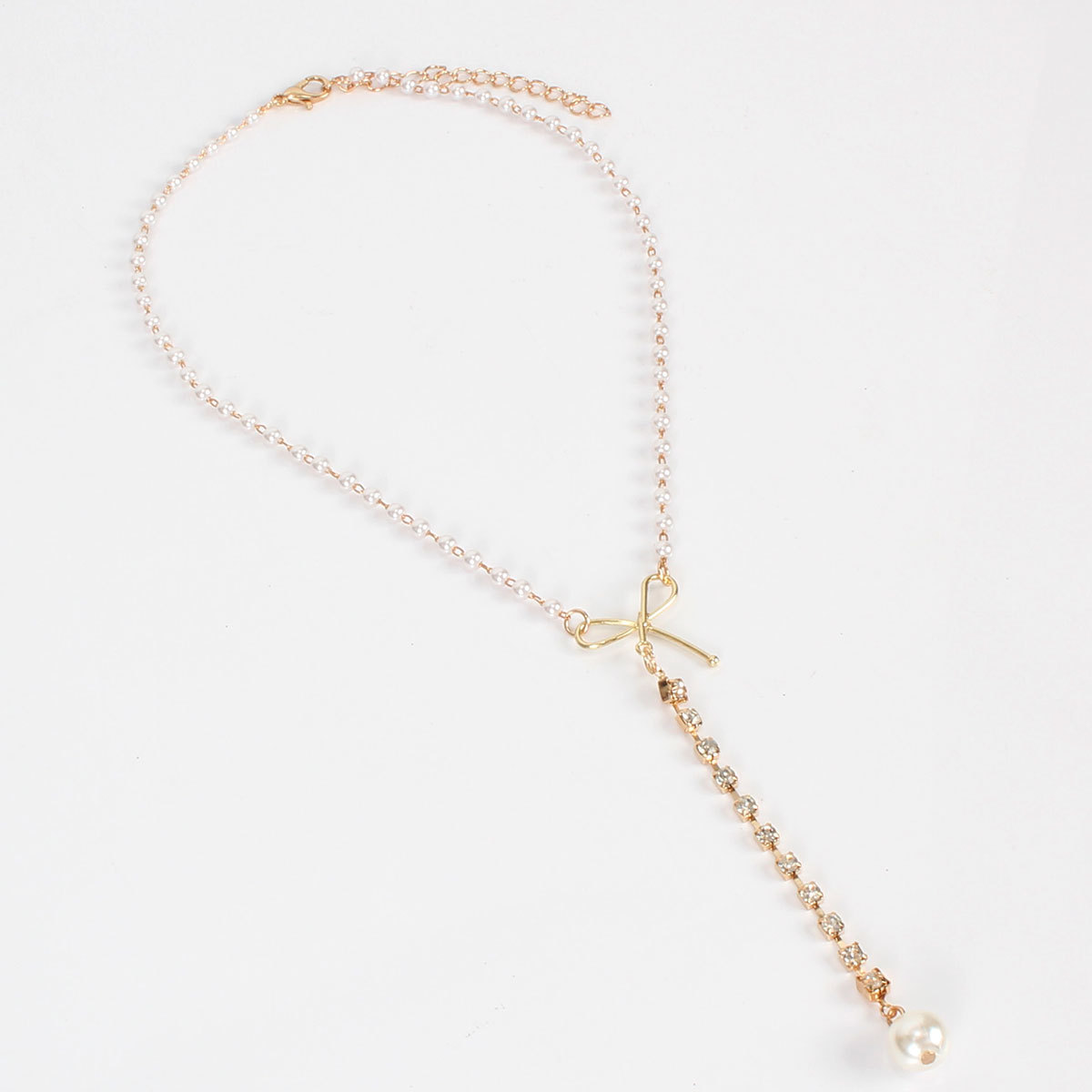 Bow Pearl Pendant Temperament Super Flash Small Diamond Clavicle Chain Necklace Necklace Female display picture 2