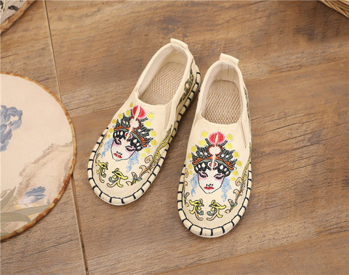 Mu Guiying embroidered new children's embroidered shoes, old Beijing cloth shoes, ethnic style children's shoes, Hanfu shoes, drop shipping