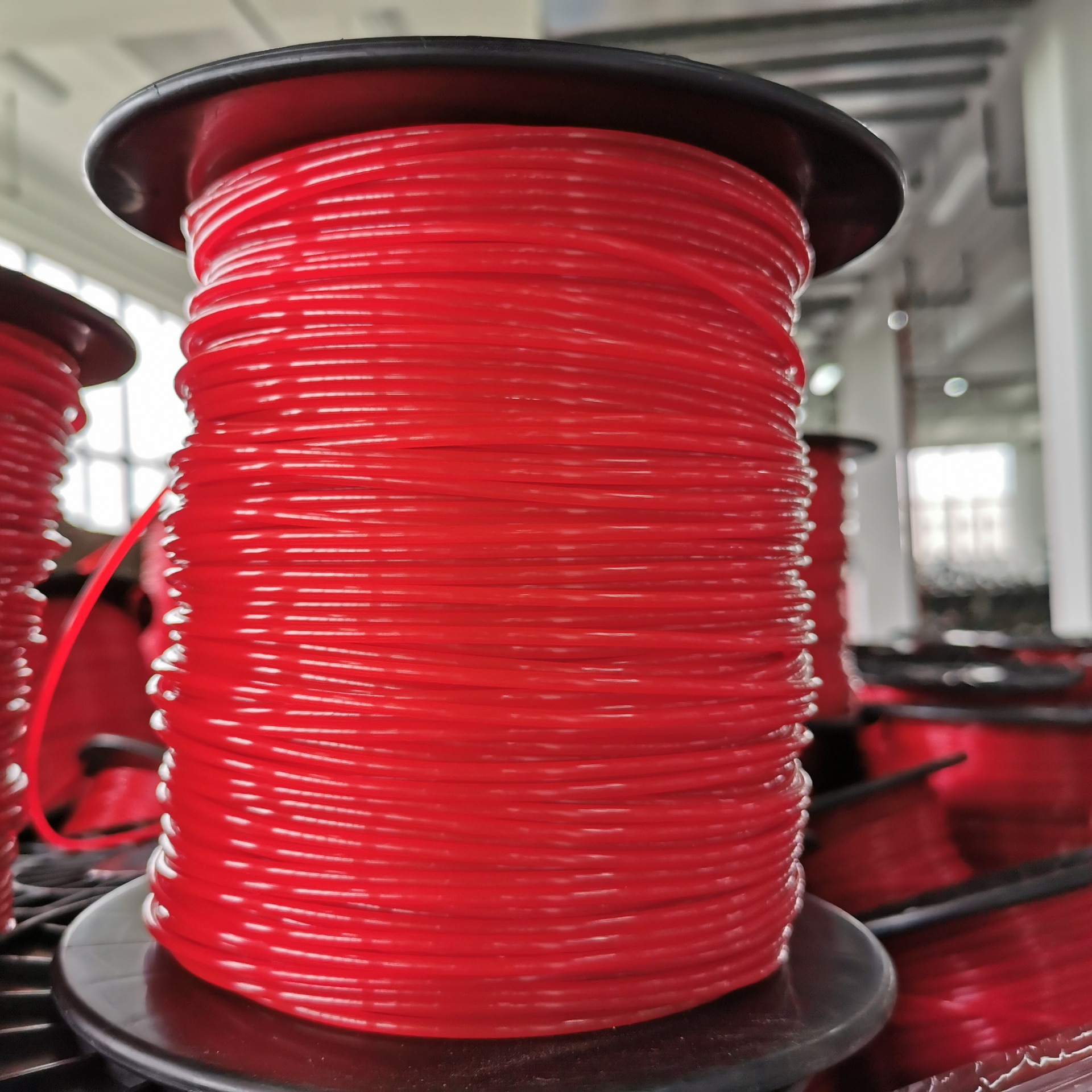 供应割草线 打草绳 3.0mm*3LB轴装 圆形 亮红