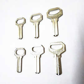 厚度2.5 3.0mm铜电脑钥匙胚 外装门锁一字钻孔中间有坑锁匙模坯子