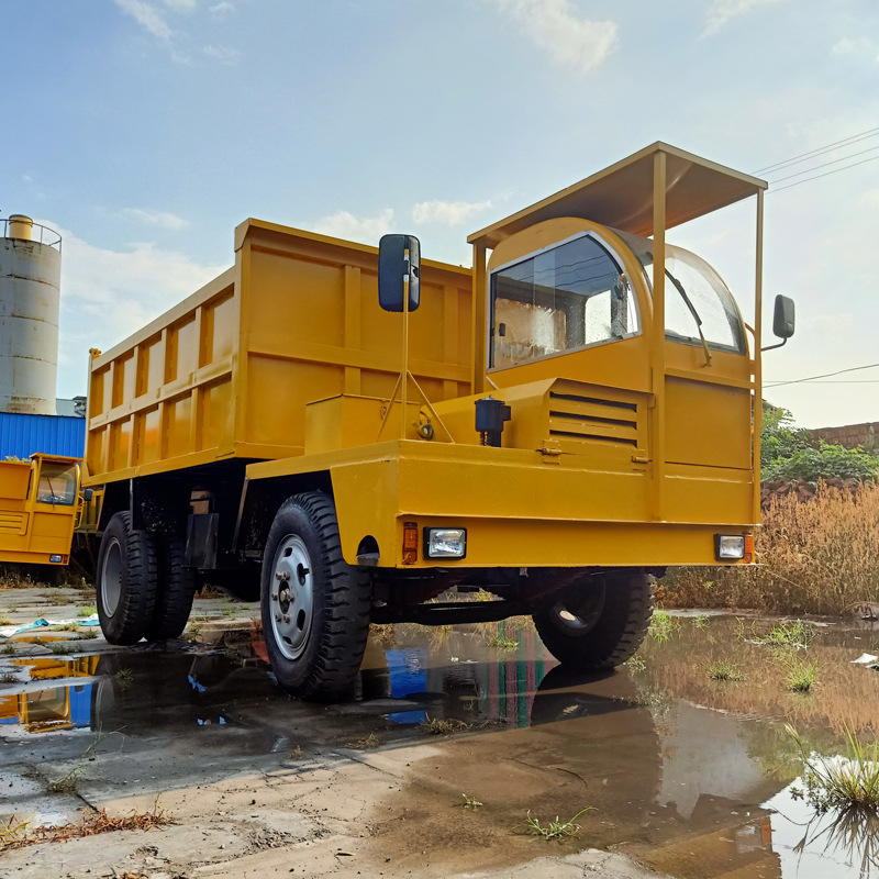 四不像運(yùn)輸車 (12)