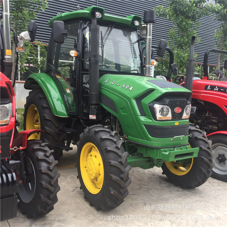 农田耕整高配置爬山动力高性能低油耗泰山1304拖拉机冷暖风驾驶室