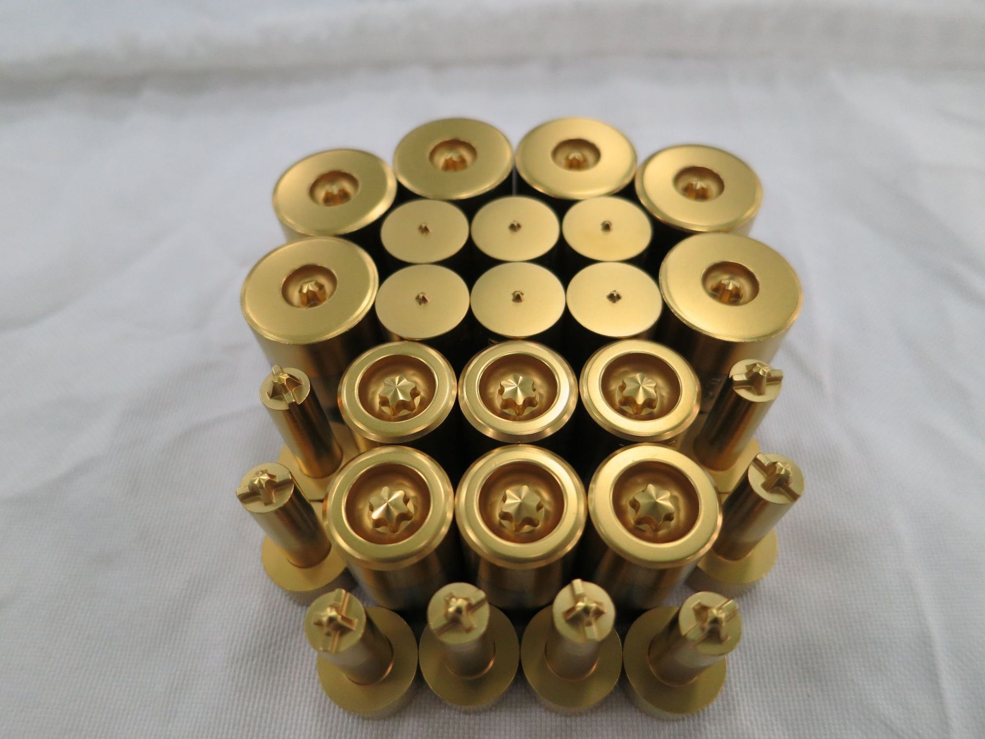 TiN涂层加工处理模具