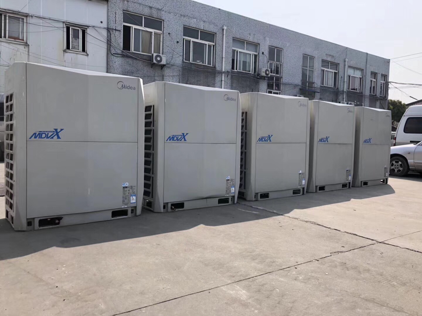 美的X系多联机8匹制冷量22.4KW制热量25KW二手中央空调回收转让