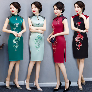 Chinese Dresses Qipao for women robe chinoise cheongsam A short sleeve stand collar red cheongsam dress for women