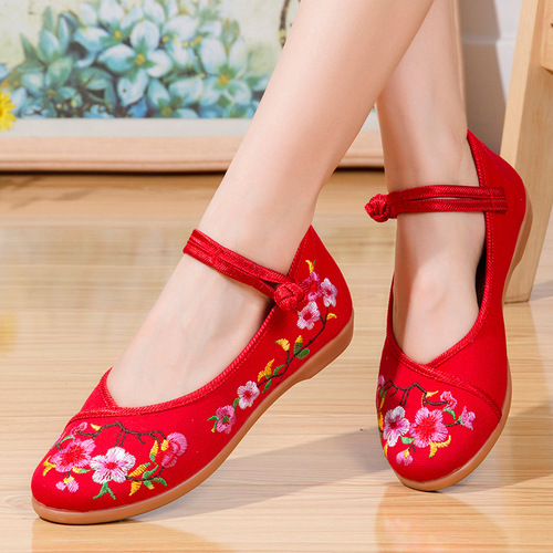 old Beijing cloth shoes for women shoes embroidered shoes Chinese folk qipao old  beijing tang suit hanfu shoes for women girls mother soft bottom shoes leisure shoes
