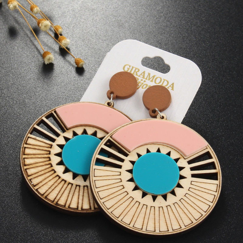 Round Wood Earrings Multilayer Hollow Plate Cut Large Earrings Wood Earrings display picture 2