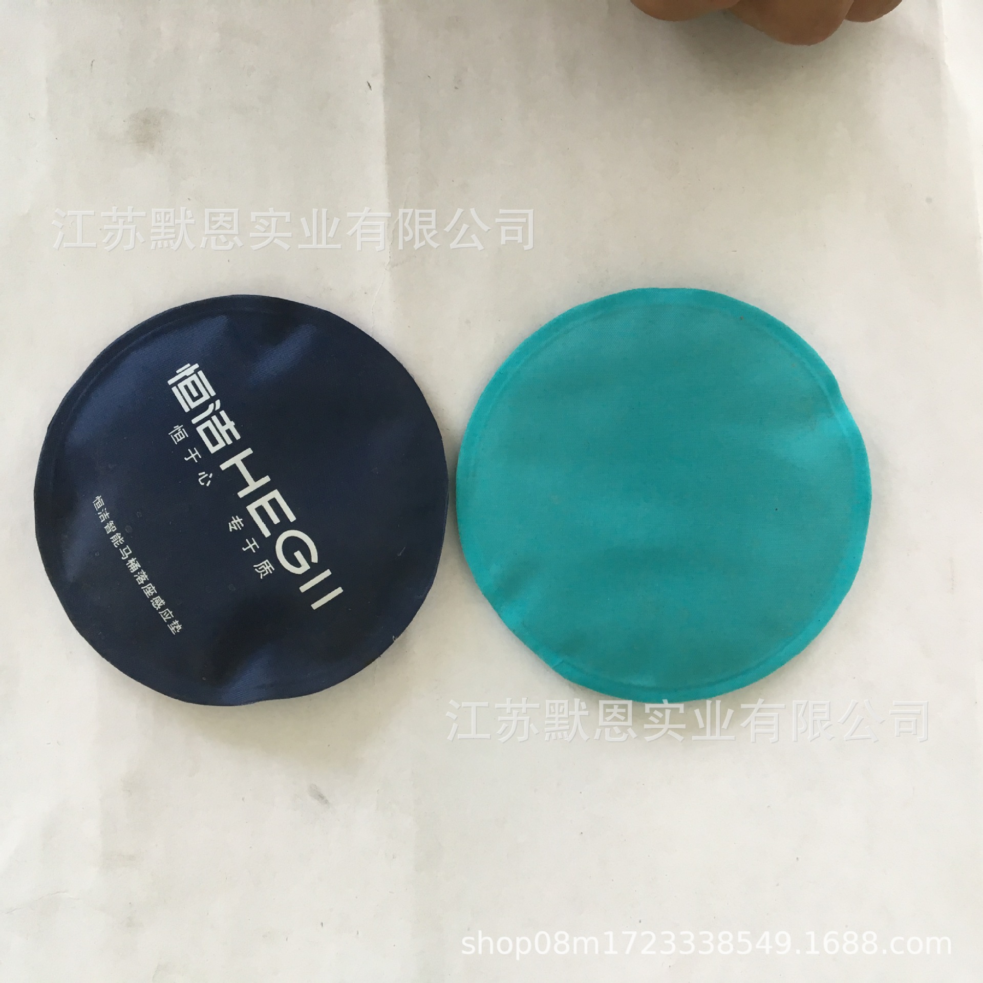 Factory supply round Nylon fabric hot and cold bag children's insulation cold ice bag color optional