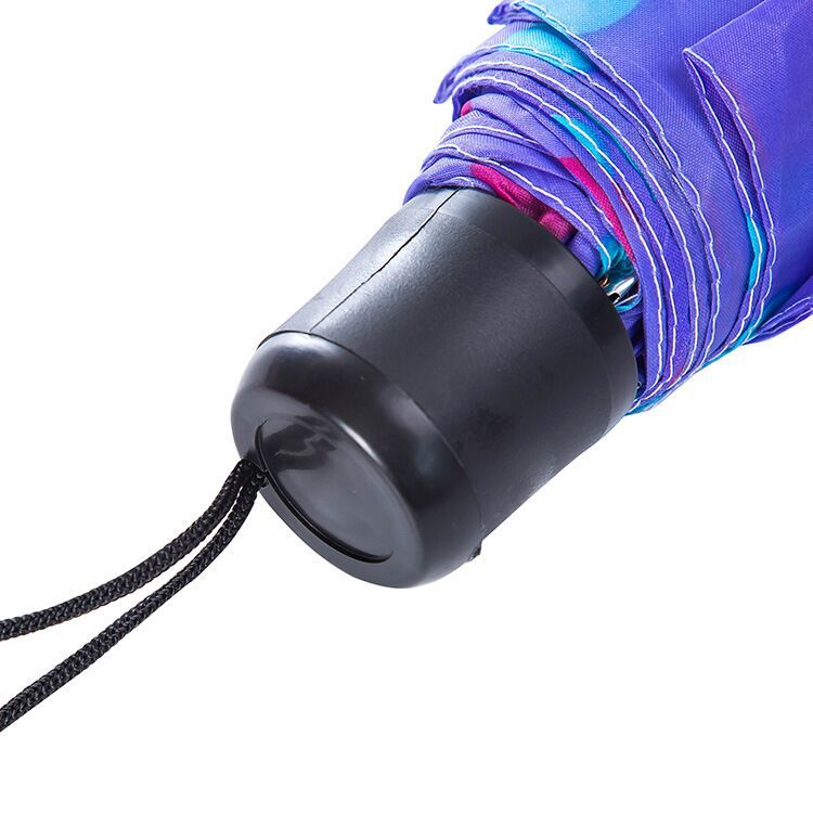 Paraguas de pareja, color sólido, paraguas de mango corto, mini paraguas plegable portátil, regalo, paraguas de tres veces al por mayor