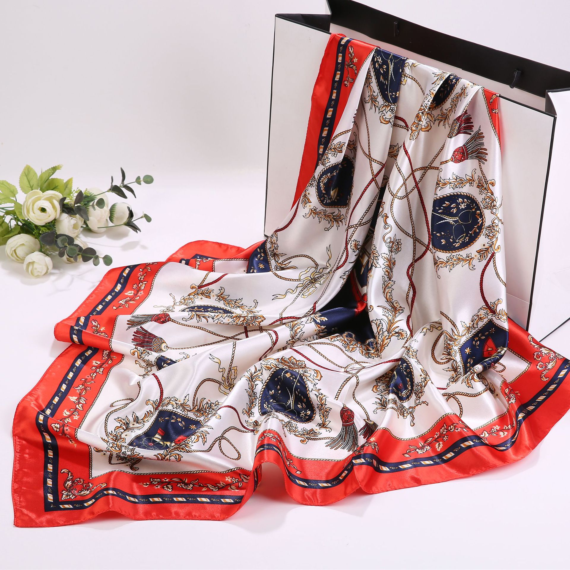 新款甜美日韩丝巾90CM仿真丝斜纹绳子流苏女士新款小方巾色丁围巾