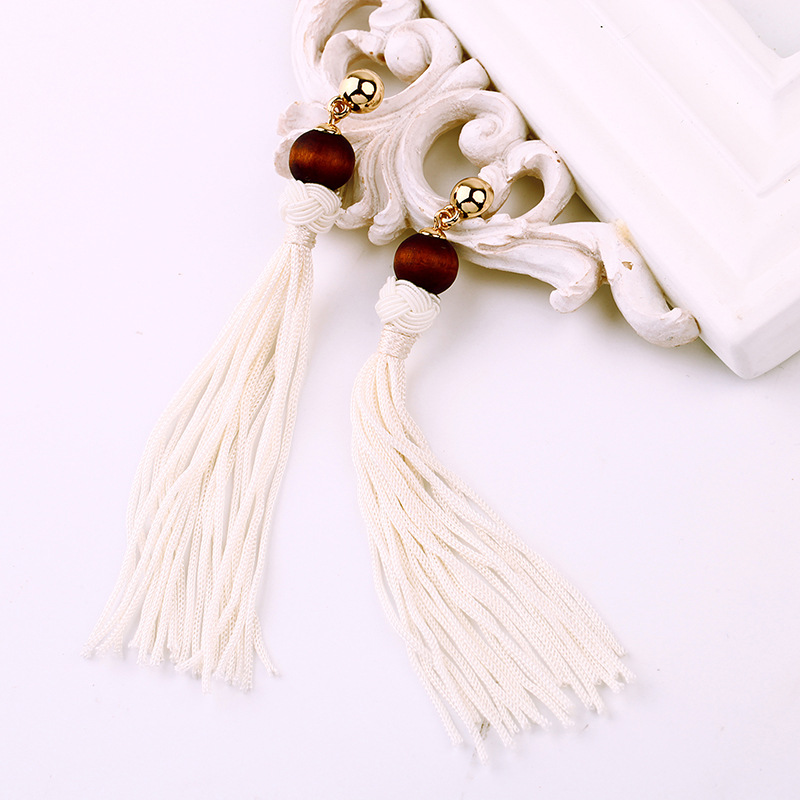 Long Wooden Beads Tassel Earrings Women&#39;s Earrings Wholesale display picture 6