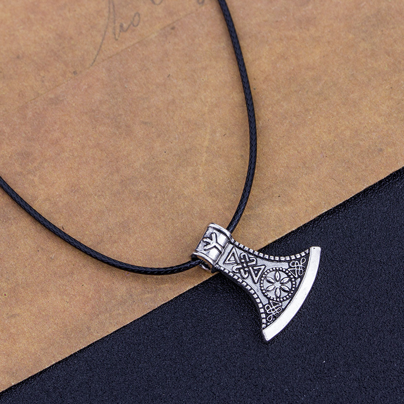 Fashion Viking Retro Axe Men's Pendant  Necklace display picture 4