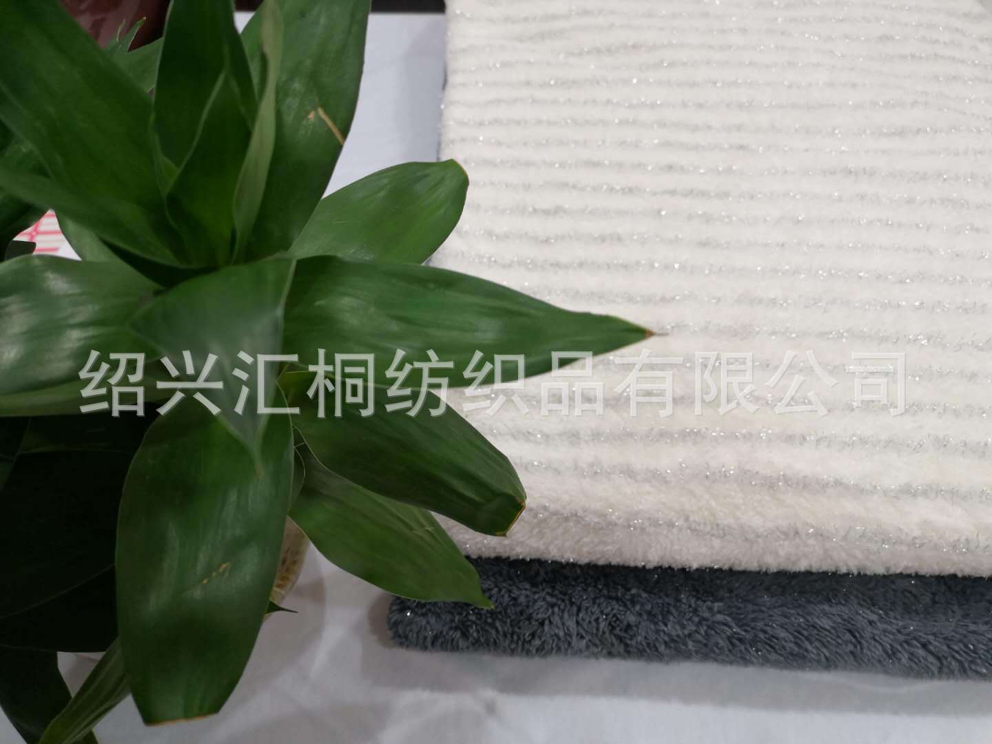 源头工厂北极绒单双面舒棉绒服装家纺家居面料