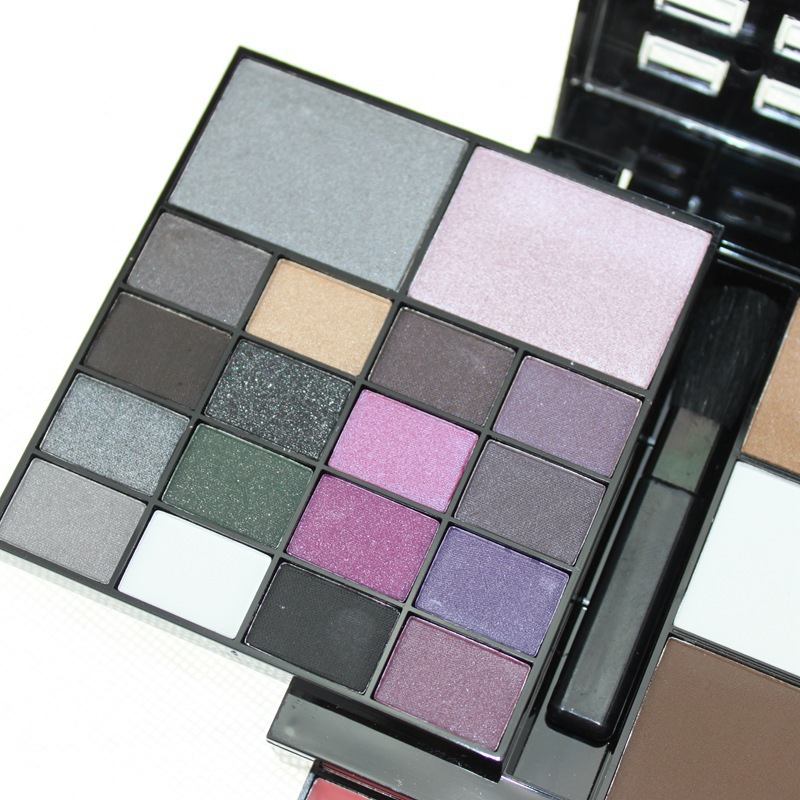 Makeup Palette Image 2