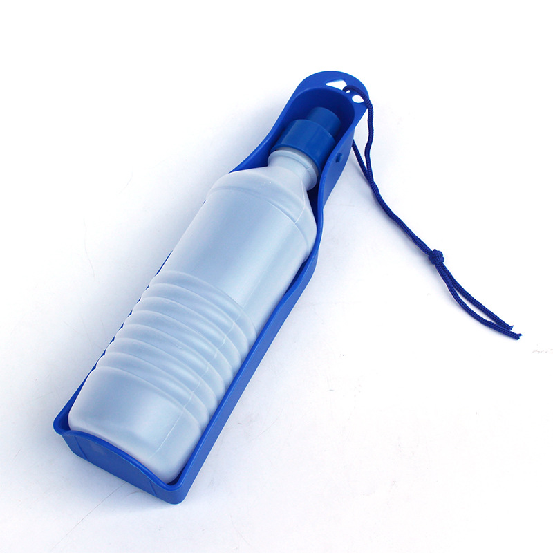 Mascota al aire libre fuente de bebida perro beber hervidor gato perro viaje portátil botella de agua fuente de bebida