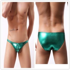 Wholesale Men's Underwear, Fake Leather Rivet Metal Decor Men's Triangular Briefs, Fashionable and Comfortable, Push-Up Underwear Manufacturer Wholesale