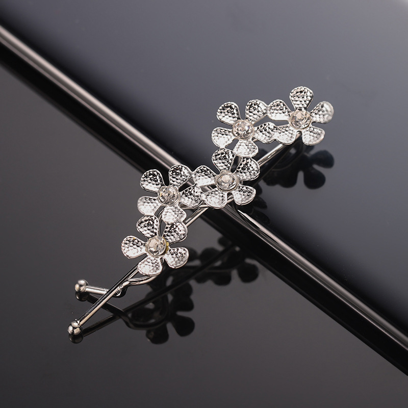 Simple Style Star Alloy Inlay Rhinestones Hair Clip display picture 2