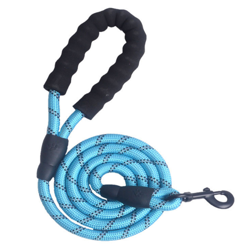 Amazon nueva cuerda de tracción de perros de mascota cuerda redonda de nylon cuerda nocturna reflectante para caminar cuerda de perro al por mayor personalizada