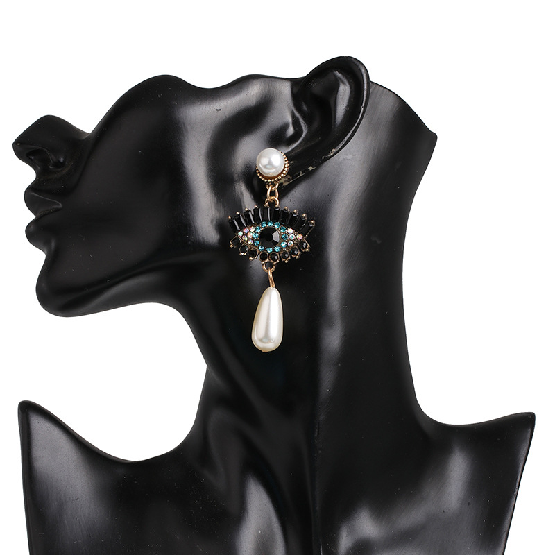 Personalized Big Eye Studs Fashion Retro Shiny Zircon Pearl Earrings display picture 5