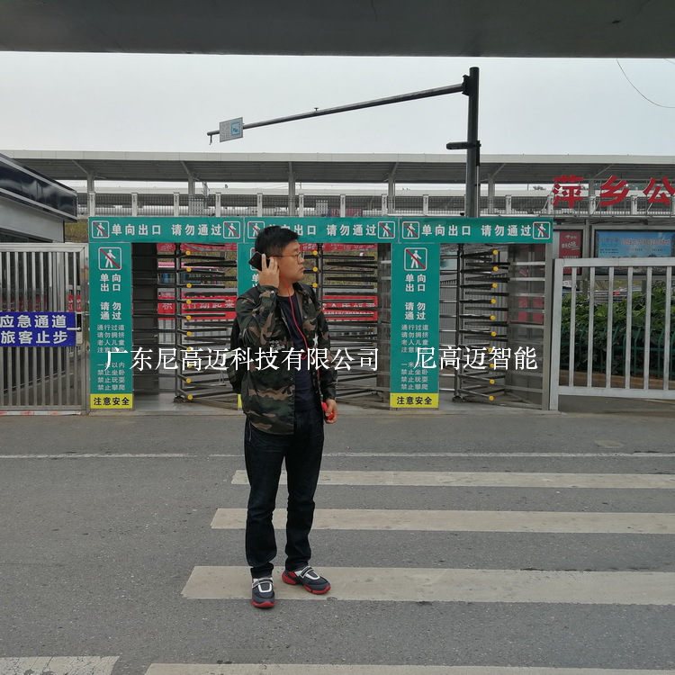 厂家直销高品质单向转闸门 车站单限出口防止逆转不锈钢转轴闸机