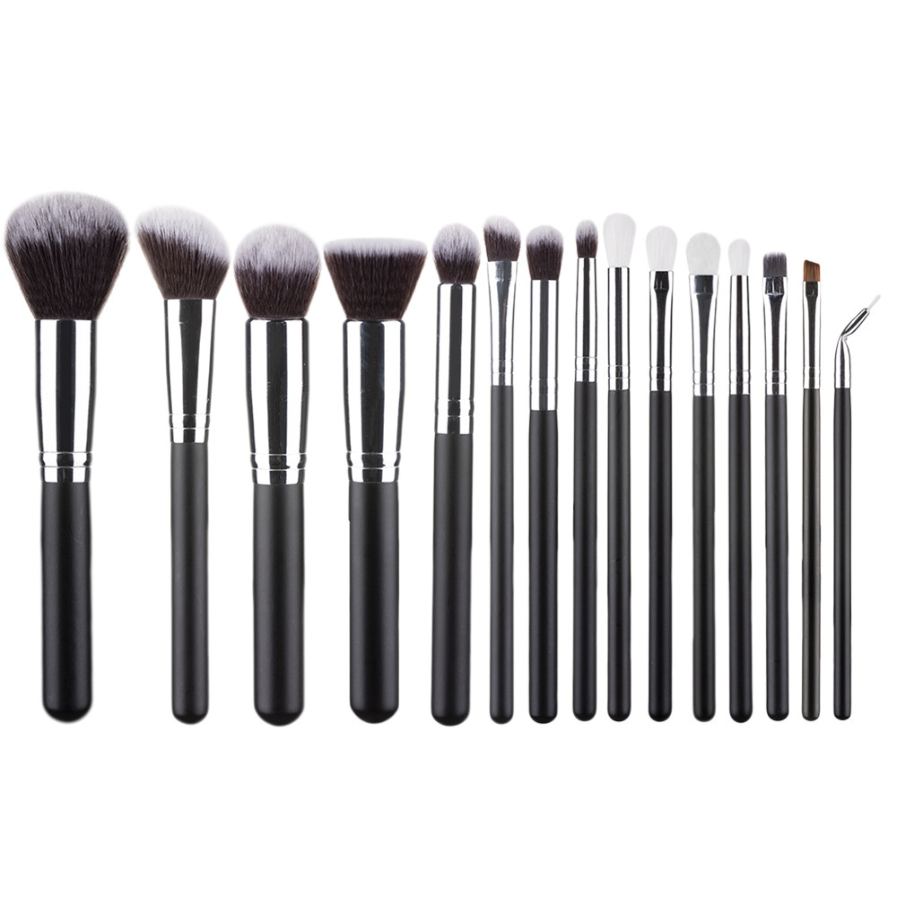 Set 15 pennelli trucco per ombretto e correttore con custodia_voghion.com
