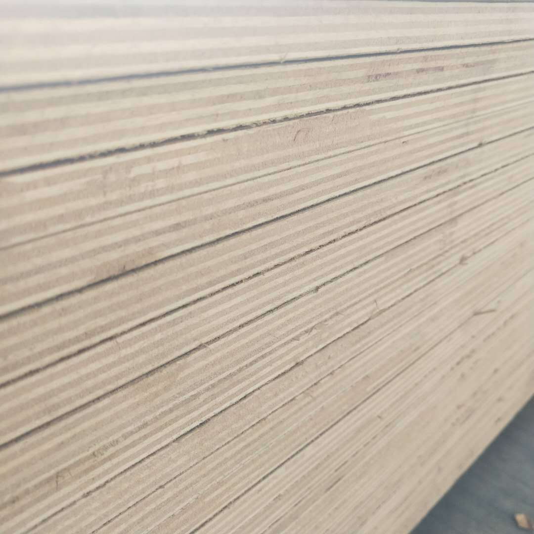 Мебельный шпон тополь Вейлонг 1220x2440x5мм