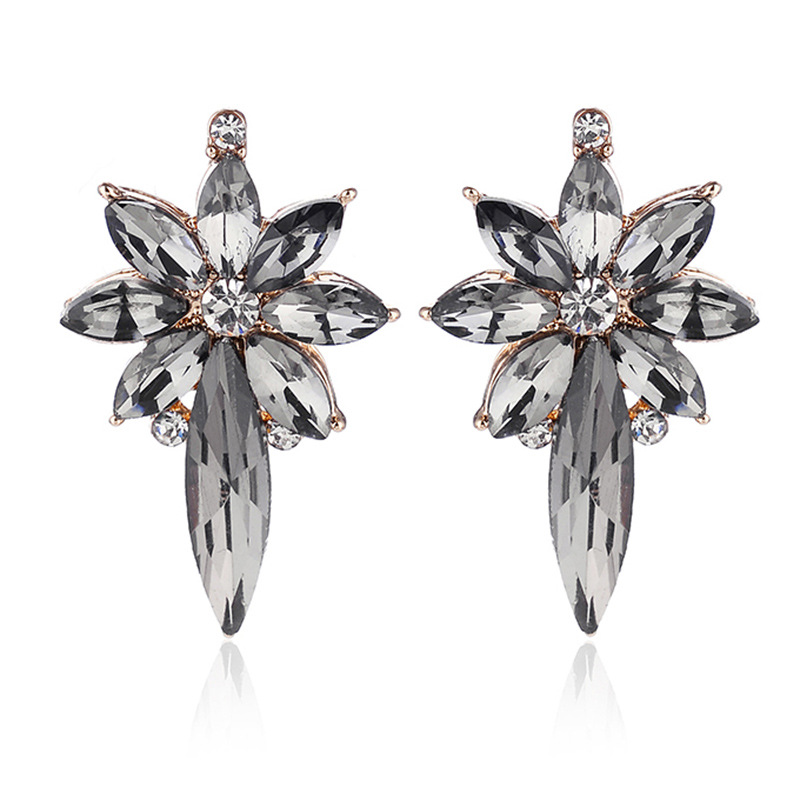 8g Weight 304 Stainless Steel Ear Needle Material Rhinestones Inlay Material Ear Studs Classification 1 Pair Quantity Daily Occasion Alloy Material Flower Pattern Women'S Gender Inlay Design Vintage Style Style 1 Pair Vintage Style Flower Alloy Inlay Rhinestones Women's Ear Studs 4