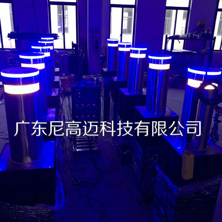 LED雷竞技官网手机版下载柱.jpg