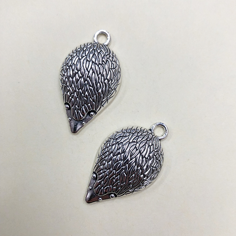 A8242 cross-border mouse animal hedgehog pendant mobile phone necklace earrings handmade vintage alloy jewelry hot