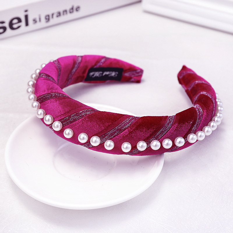 Korean New Style Velvet Sponge Pearl Hair Hoop Headband Solid Color Fabric Hair Accessories display picture 8
