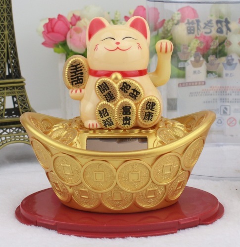 Solar Energy Treasure Cat Automatic Waving Creative Ornament Company Front Desk Cashier Desk Decor Small Accent Wholesaler