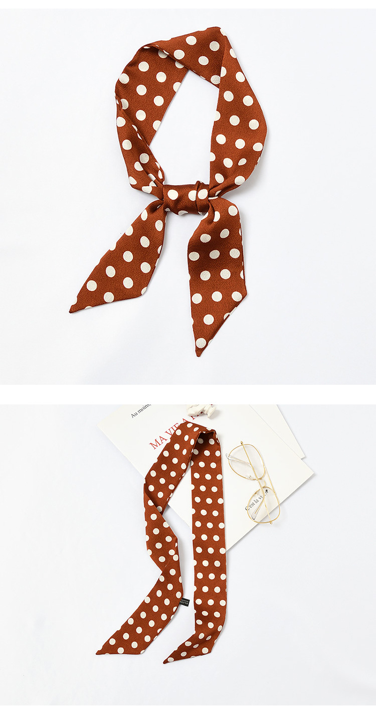 Women's Sweet Polka Dots Heart Shape Satin Printing Silk Scarves display picture 8