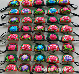 The New National style coin purse mouth red envelope compact and convenient to carry travel mouth red envelope change small bag wrist