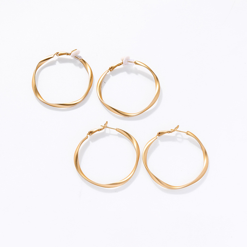 Alloy Earrings Fashion Simple Geometric Earrings Hoop Earrings Women display picture 6