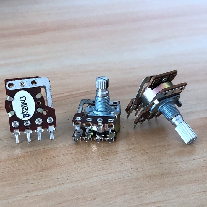 台产16型双联A250k*2音响音量电位器8脚带抽头花轴轴长15mm 20mm