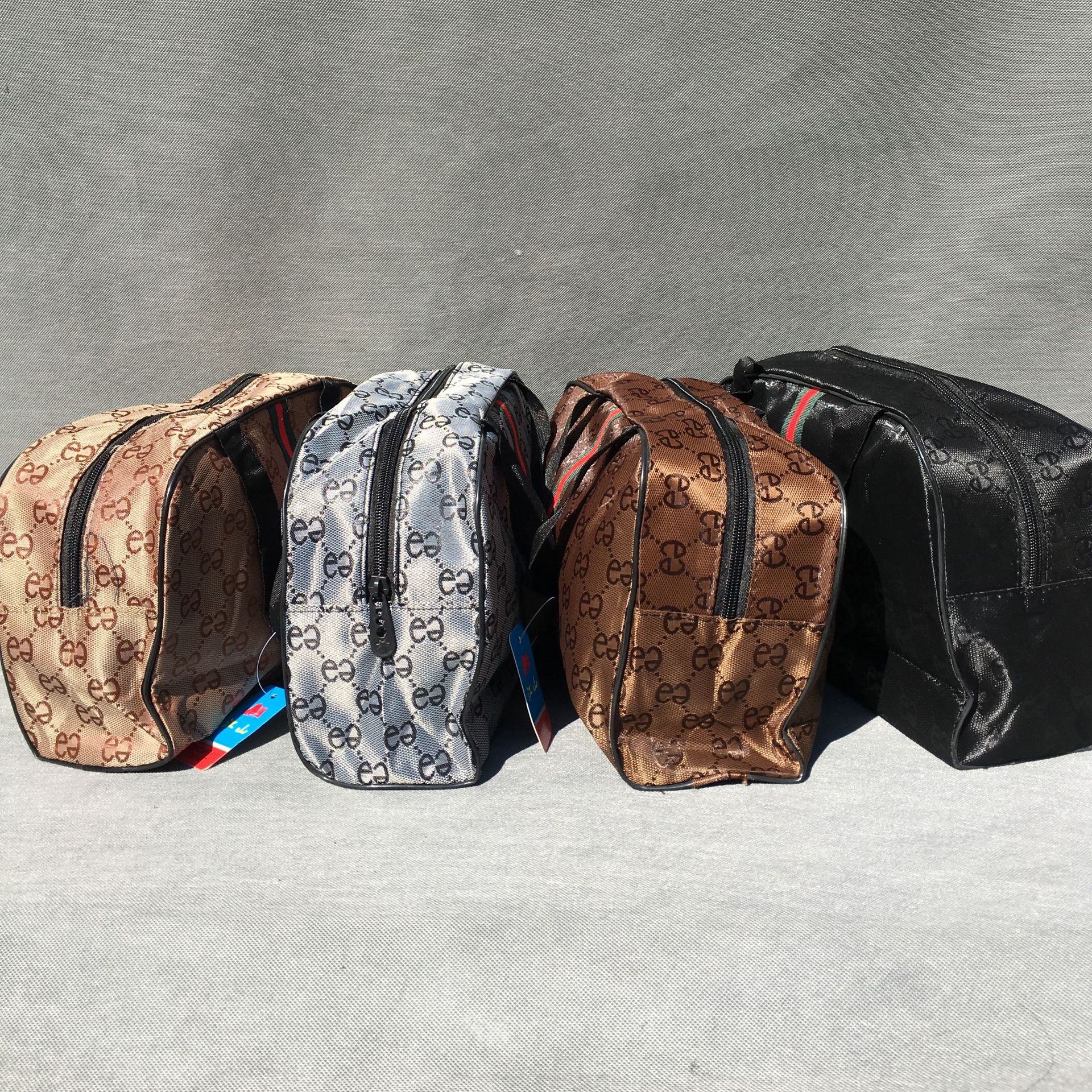 Cosmetic waterproof capacity Wash bag Bath basket take a shower Wash bags men and women outdoors travel Storage bag