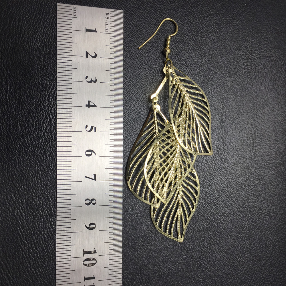 Fashion Leaf Metal Plating Women's Earrings 1 Pair display picture 6