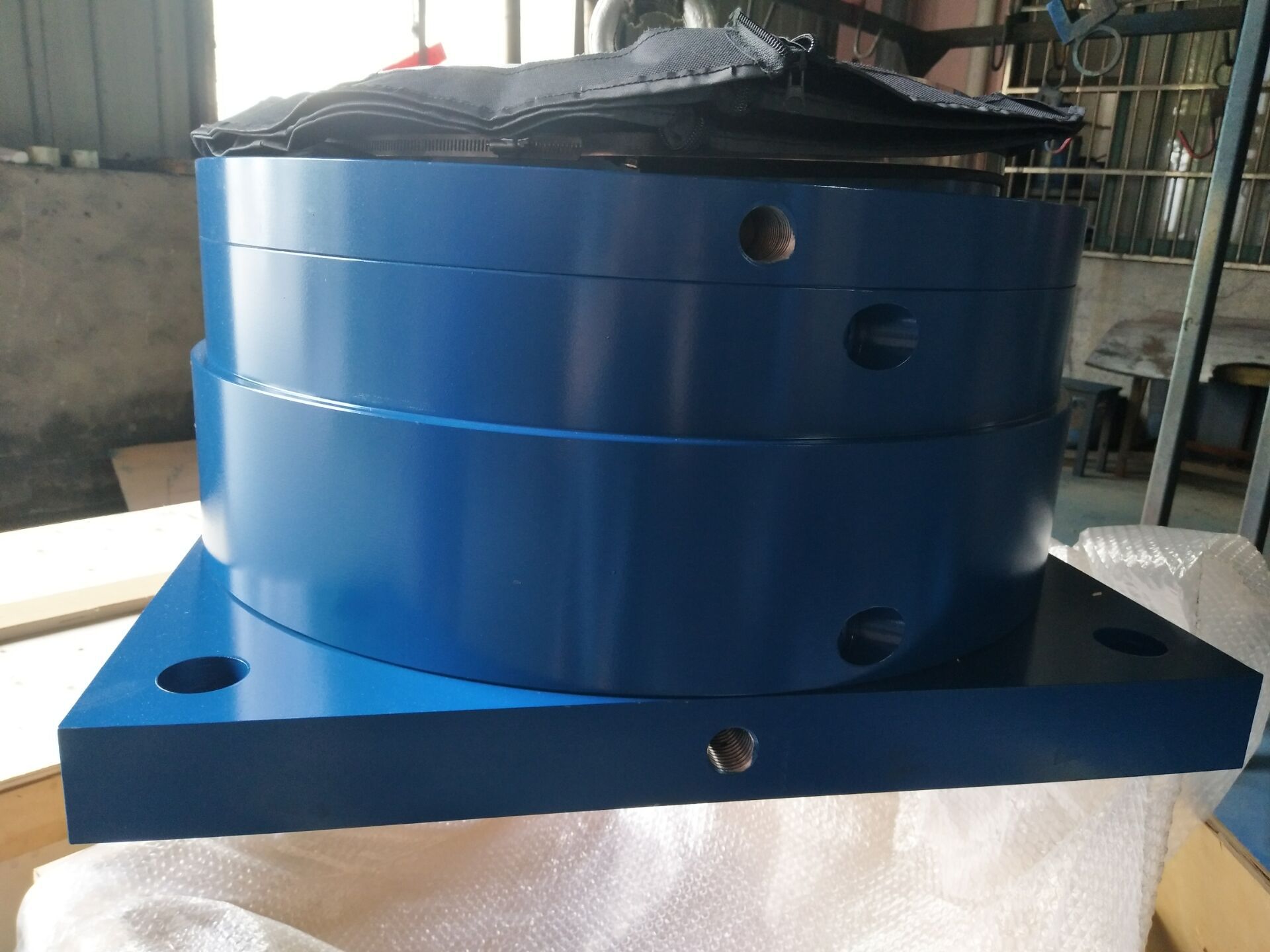 成都现货立磨加压缸YG20024油缸