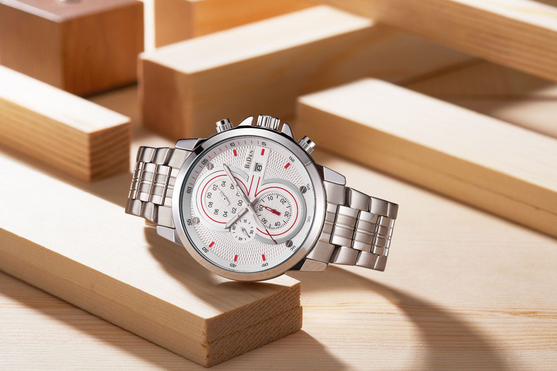 Fashionable men's watch