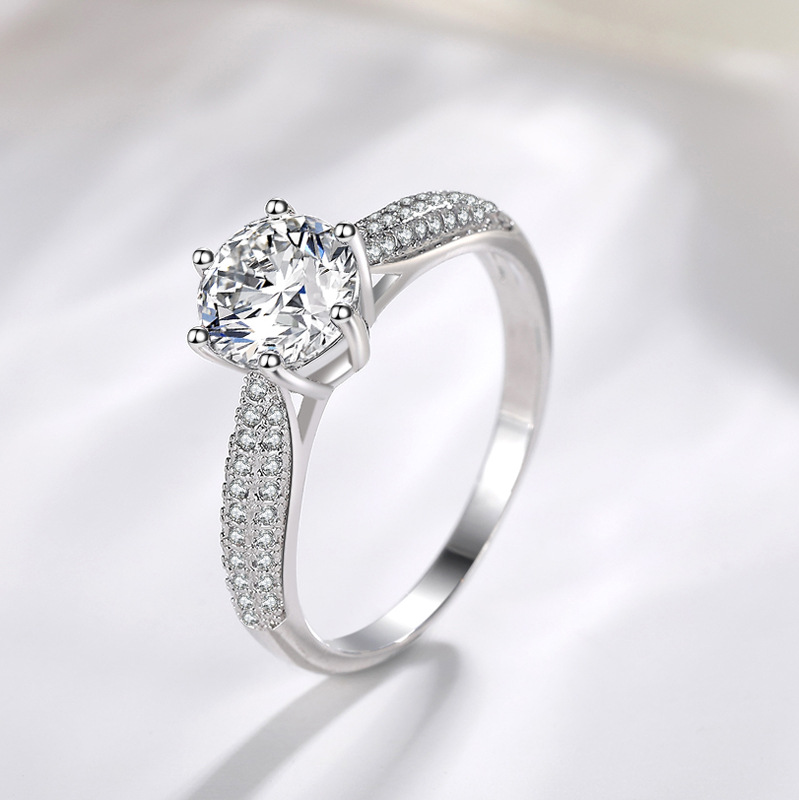 Platinum copper wedding ring with zircon