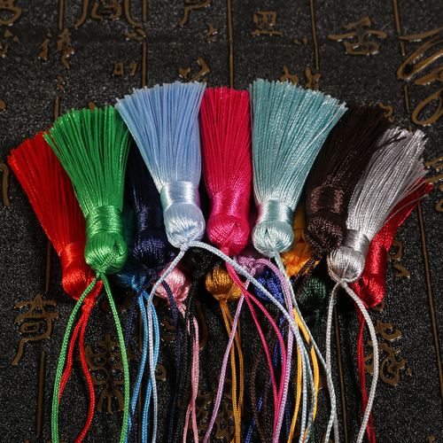 Retro short and plump tassel earring pendant decoration hanger tassel, ancient style DIY material fan-shaped bookmark curtain small tassel