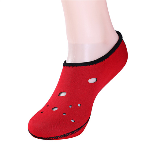 Cross-border hot selling neoprene socks Korean heating socks autumn and winter cold protection home floor socks non-slip socks