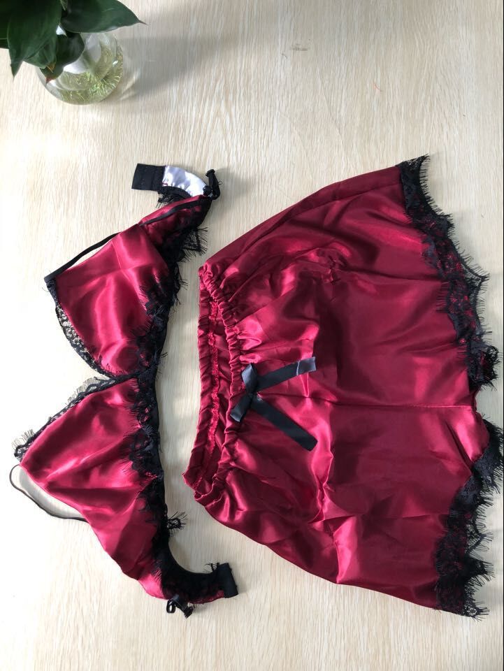 Lingerie Set Image 7