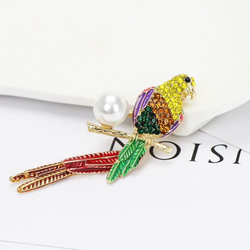 Diamond Color Corsage Smart Bird Brooch Female Brooch Pin display picture 3