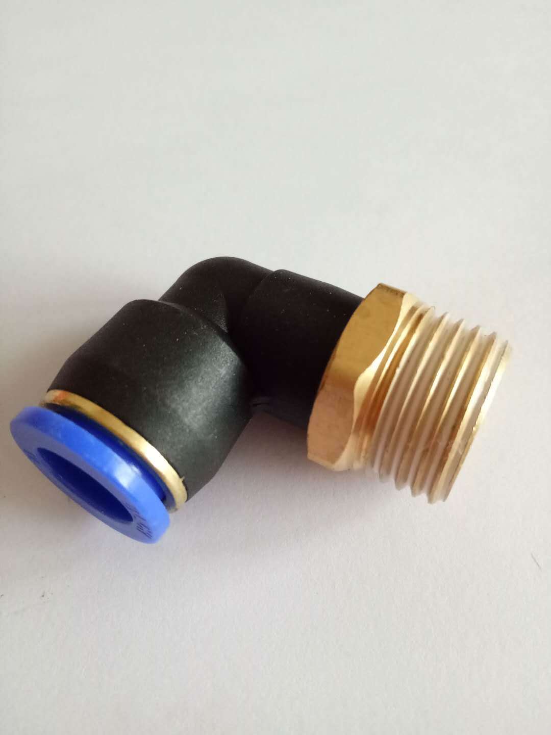 快插弯通终端接头 G1/8-Φ6 PP